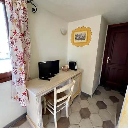 Camere Budoni Hotel 3*